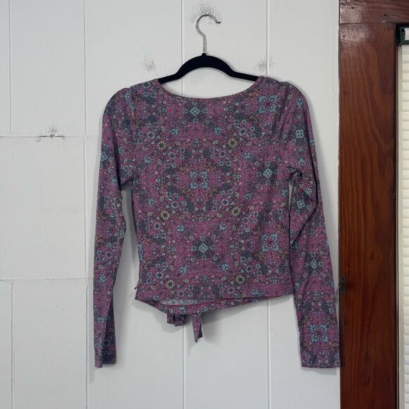 Daily Practice Purple Floral boho tied top size small - Picture 5 of 5